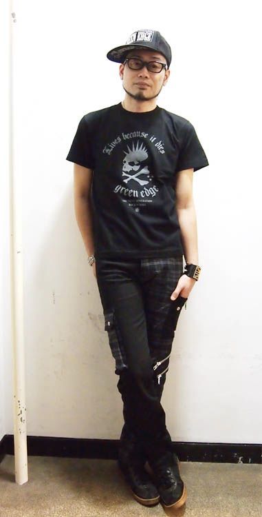 ロゴスカル Tシャツ