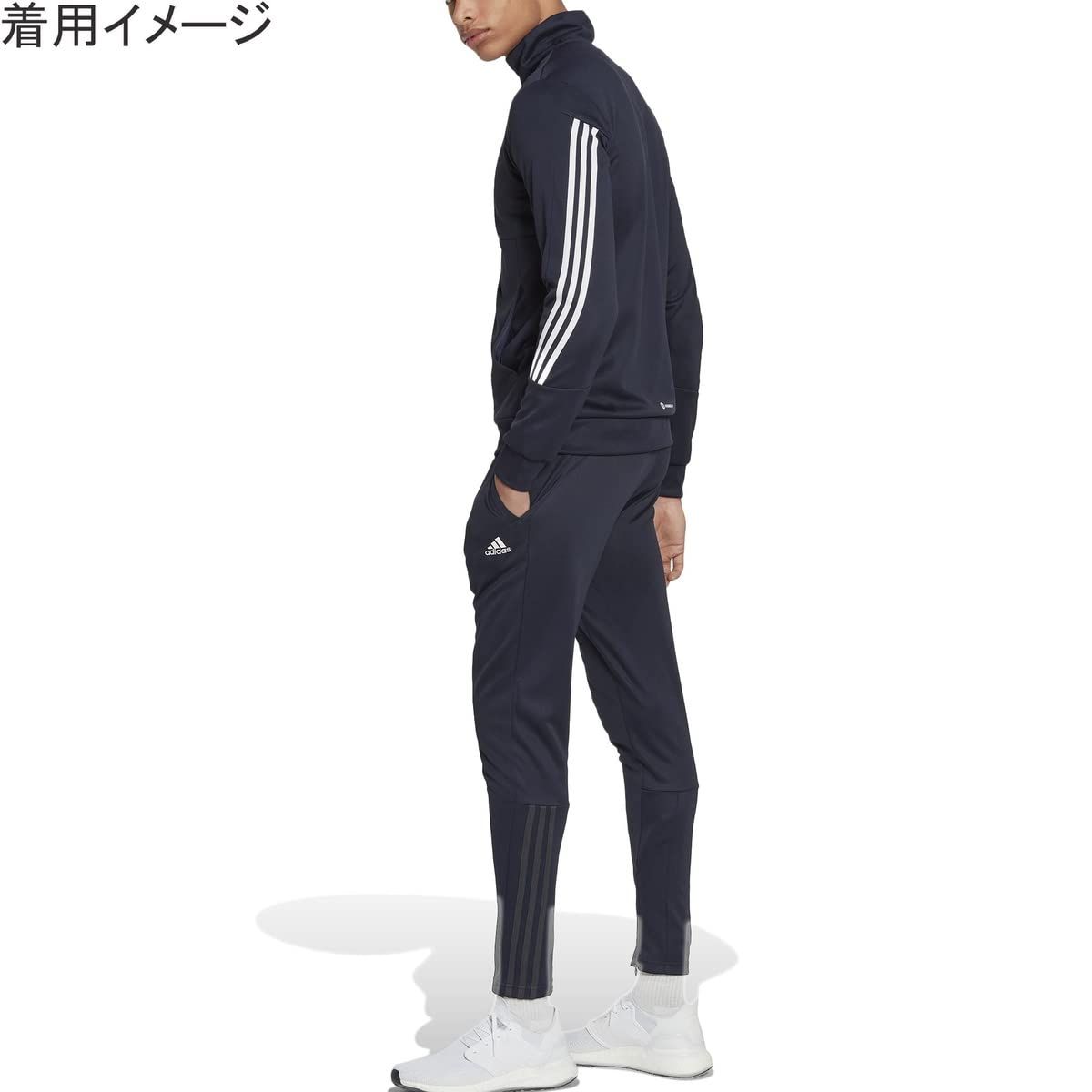 トラックスーツ