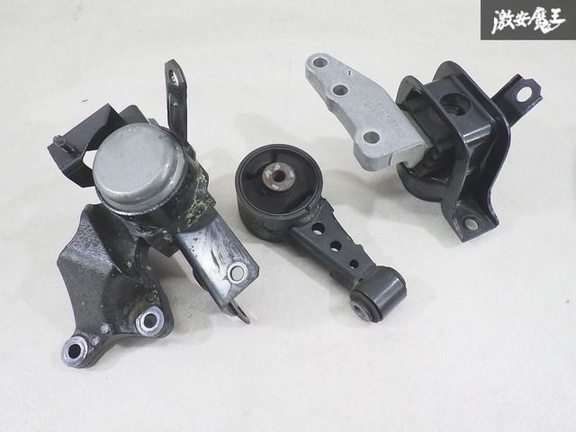 【実動外し】 スズキ純正 ZC33S スイフトスポーツ エンジンマウント 3点 実動外し】 スズキ 純正 ZC33S スイフトスポーツ スイスポ K14C