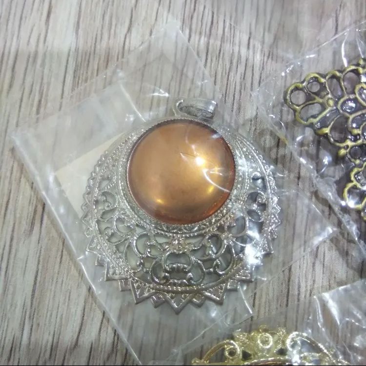 K096 七宝焼きアクセサリーパーツ素材 大量130点セット - メルカリ