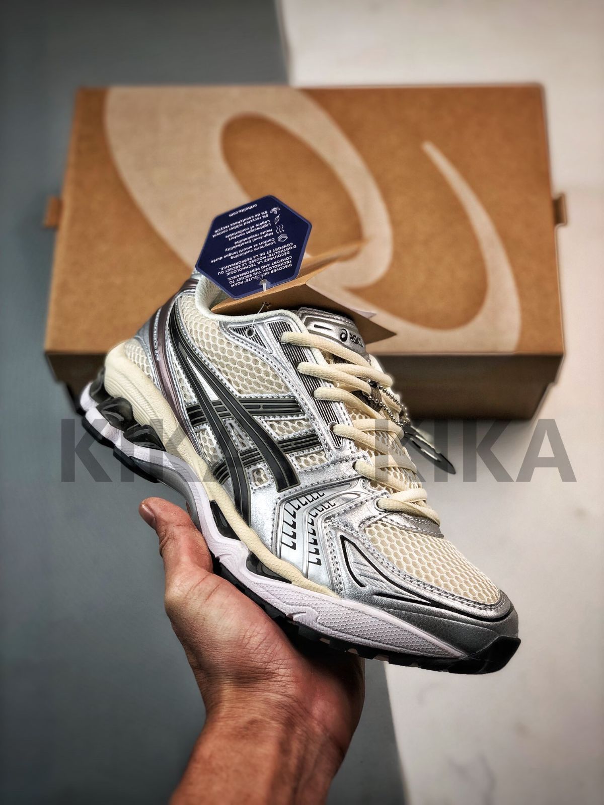 未使用新品  Asics  Gel-Kayano 14  靴  スニーカー