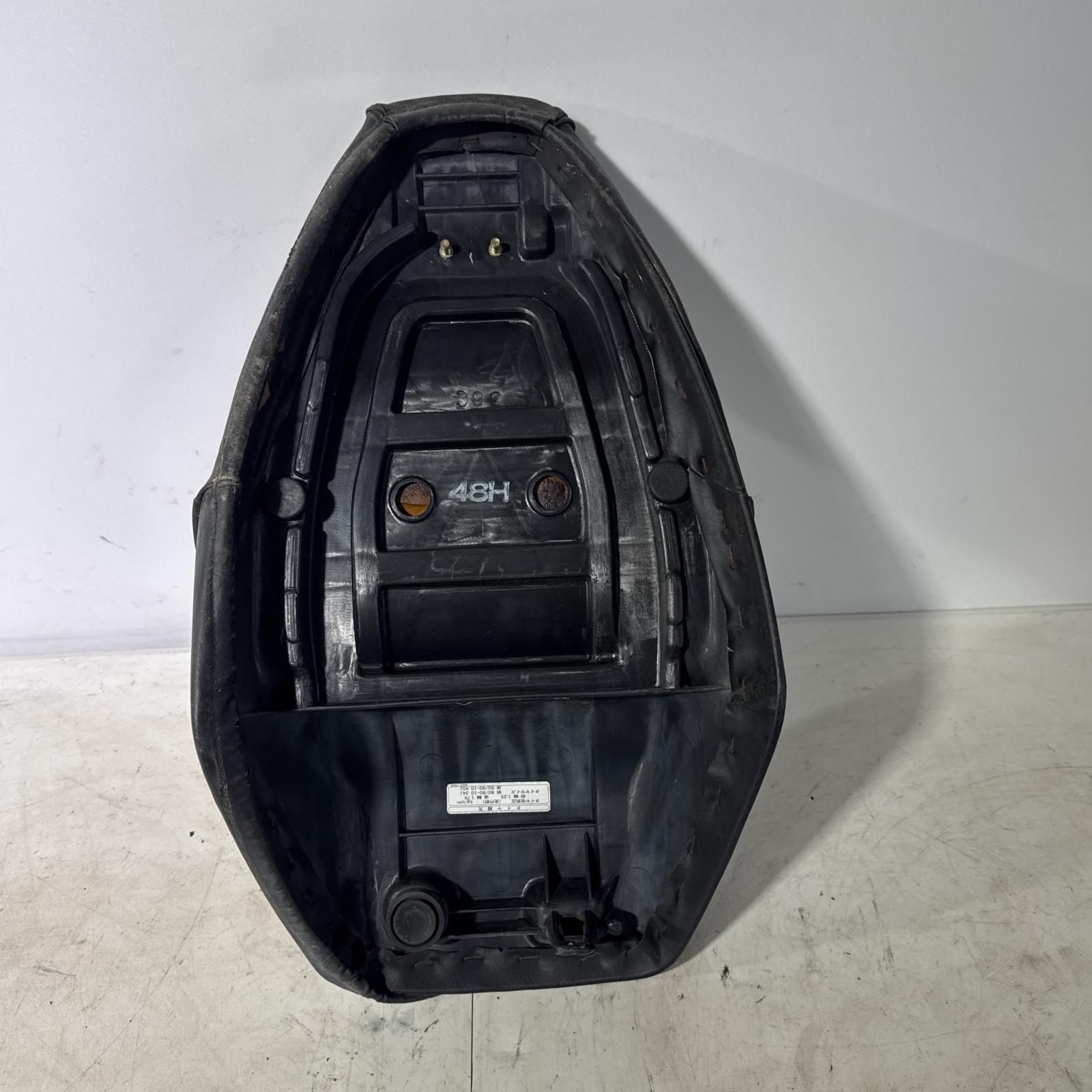 すずきページ SUZUKI ハイアップR CA1DB シート スズキ