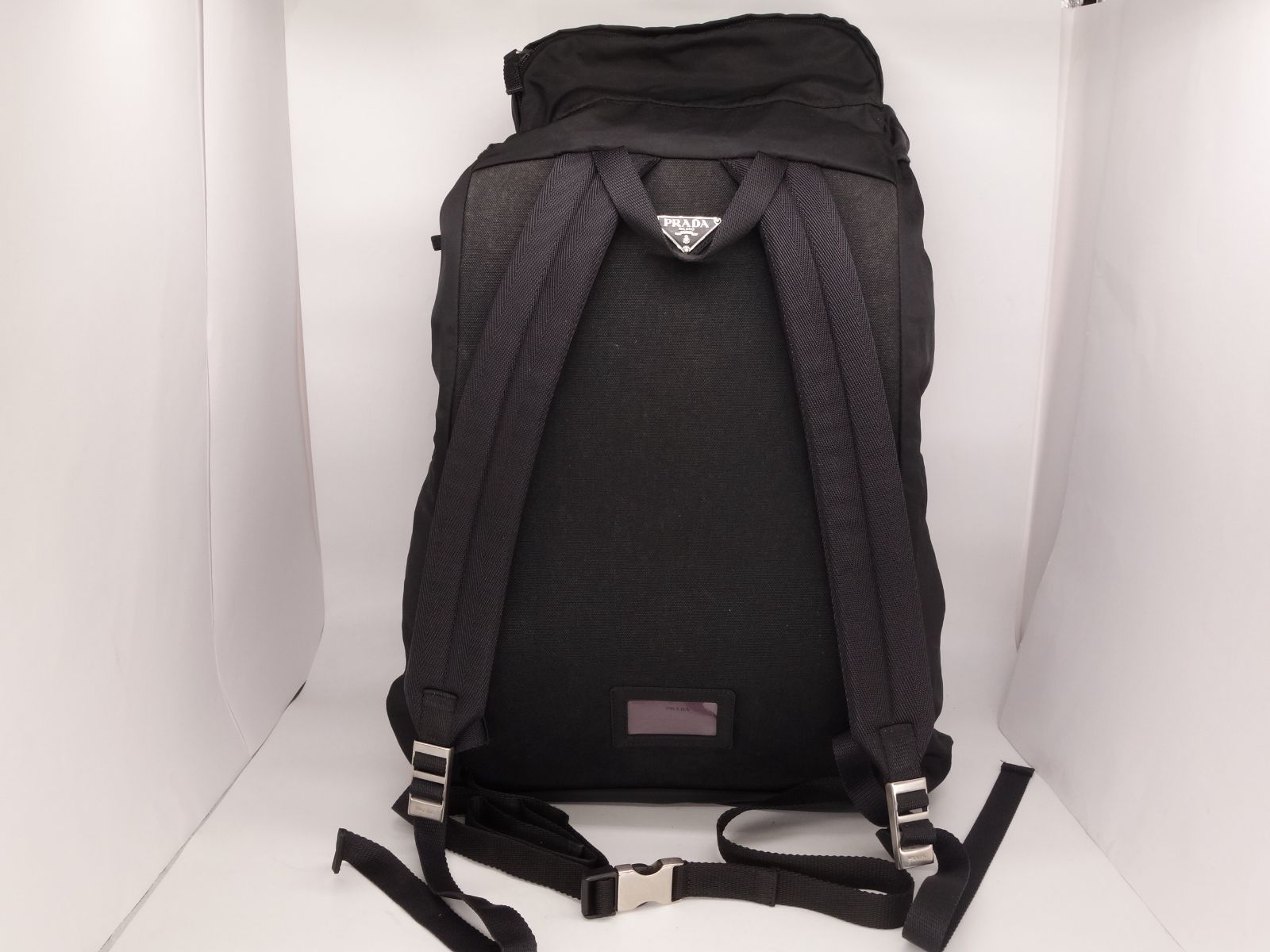 メルカリShops - PRADA プラダ V136 リュック バックパック ナイロン