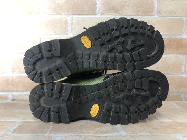 【中古】 LA SPORTIVA スポルティバ トレッキングブーツ 04-190 グレー系 US7 111402895