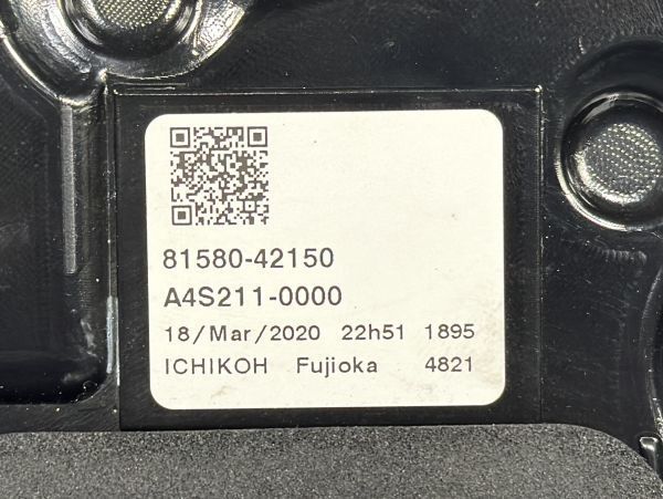 美品/低走行 RAV4 MXAA52 MXAA54 AXAH52 純正 右フィニッシャーランプ テールランプ 内側 81581-42151  81580-42150 42-98 R3 - メルカリ