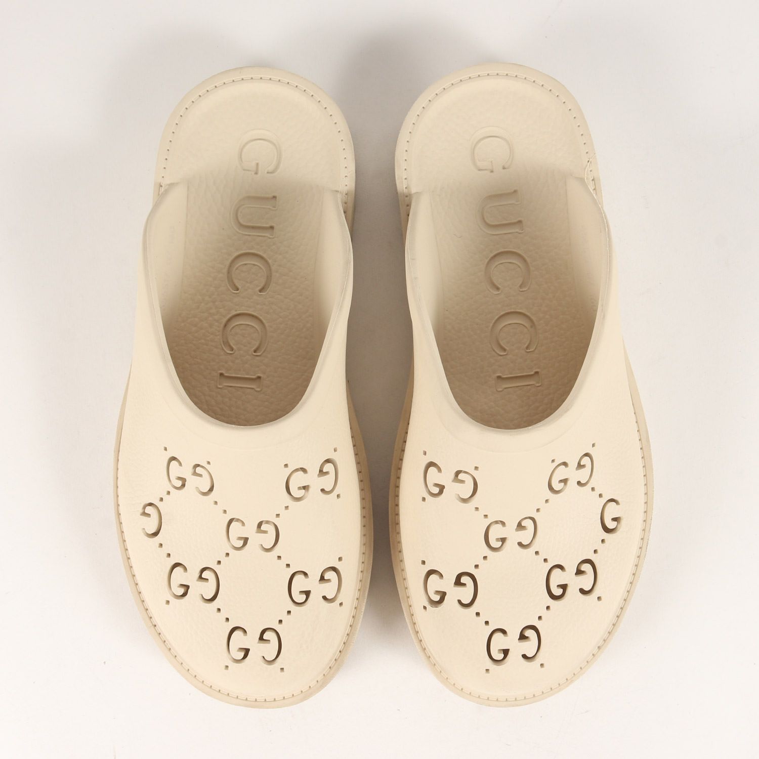 GUCCI GGラバー スリッポン 655517 サンダル GUCCI グッチ サイズ:7 パーフォレーテッドGG ラバー スリッポン