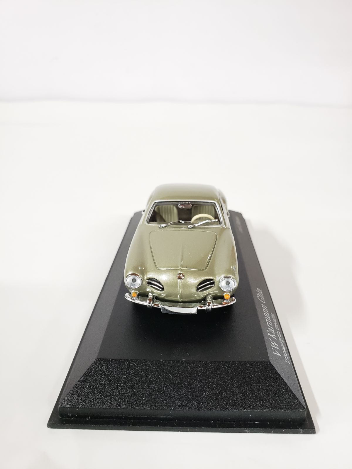 激レア‼️MINICHAMPS カルマンギア Karman Ghia VW MINICHAMPS 1/43 VW Karmann Ghia - メルカリ