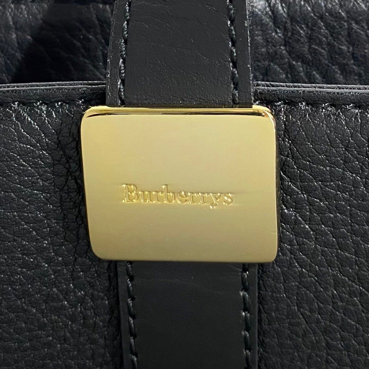 ほぼ未使用 箱 袋付 Burberrys バーバリーズ ノバチェック ロゴ