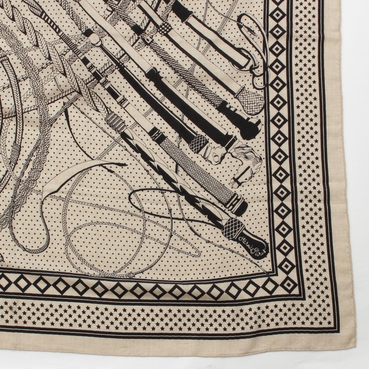 エルメス カレジェアン140 鞭とグリップ スカーフ ベージュ ブラック  