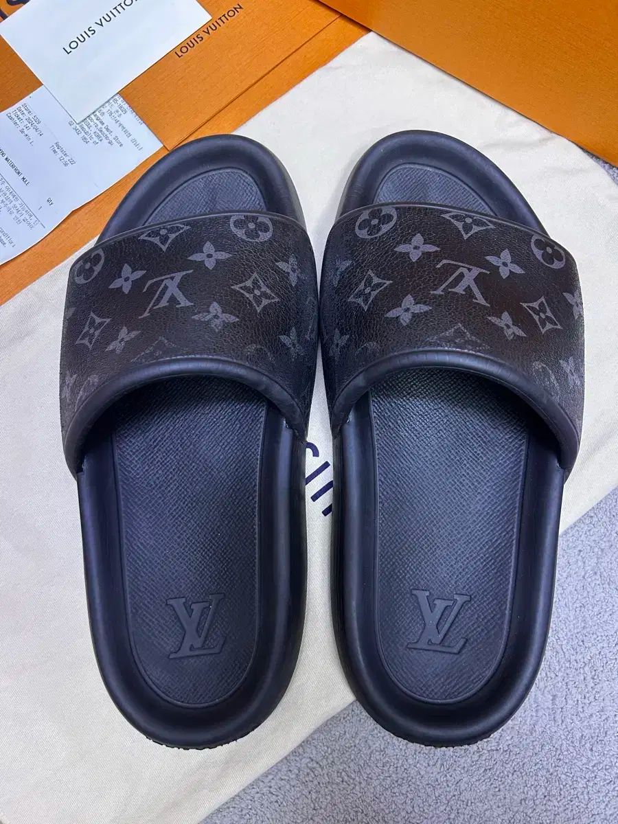 Louis Vuitton エクリプスウォーターフロントラインミュール 付属品完備 Louis Vuitton(ルイヴィトン) エクリプス ウォーター
