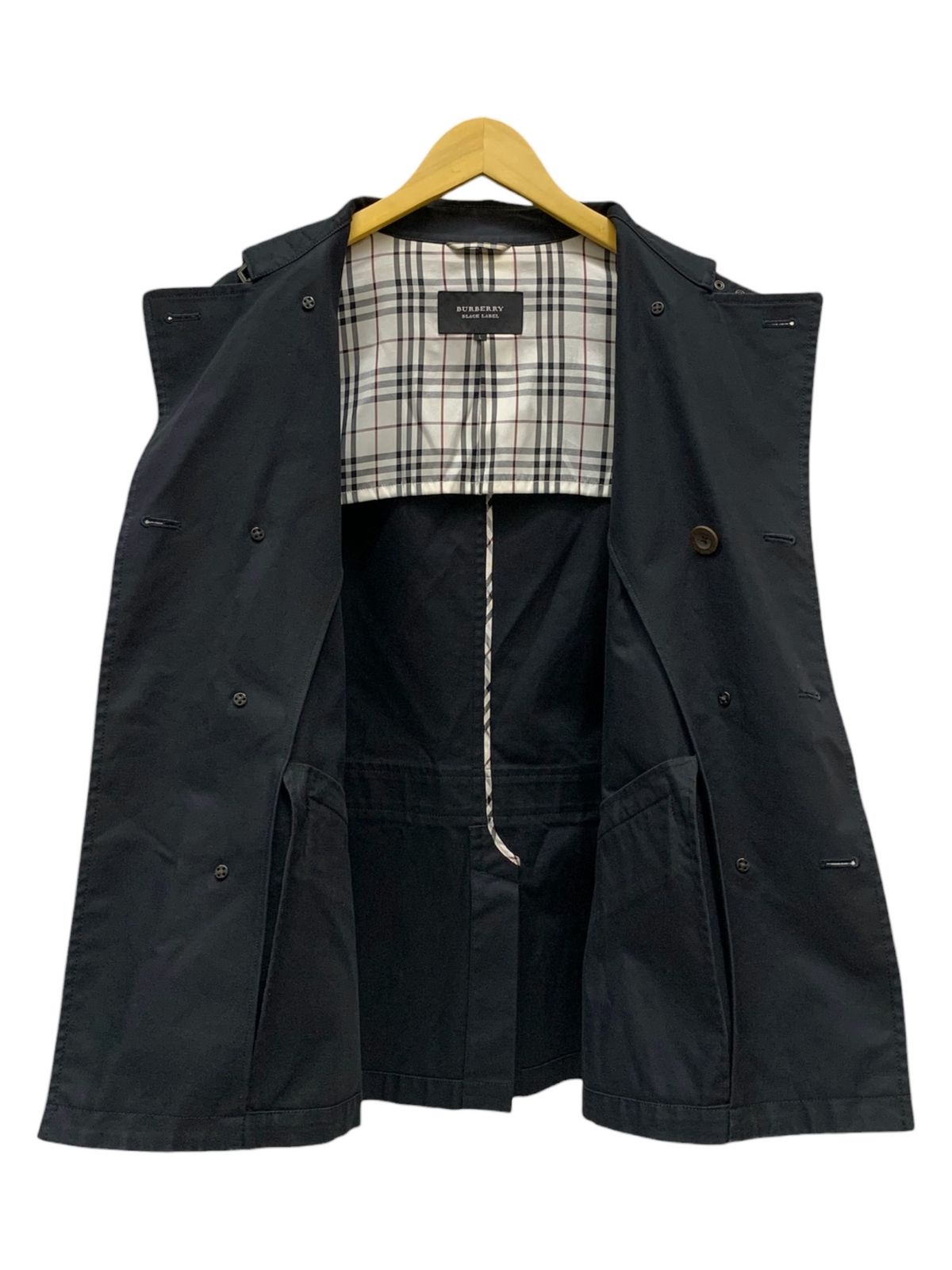 BURBERRY BLACK
