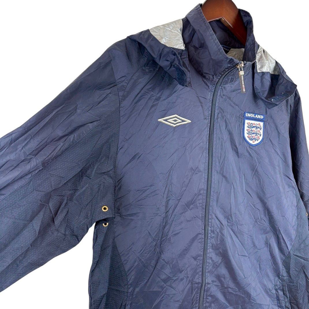 UMBRO イングランド代表 ナイロンジャケット ネイビー Mサイズ