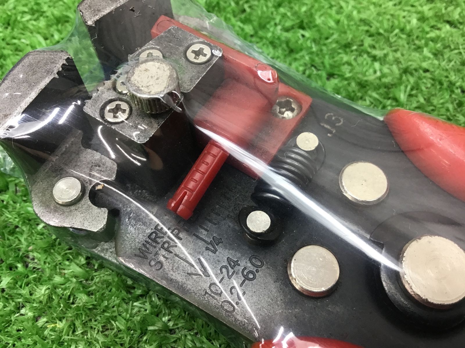 ワイヤーストリッパー アクトツー