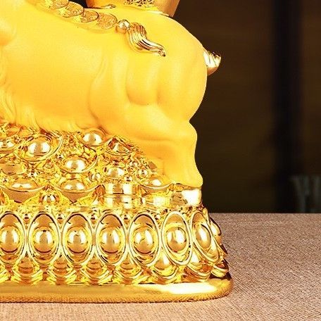 羊 ひつじ 元宝 貯金箱 金色 ゴールド 黄金 置物 オブジェ 開運 厄除け