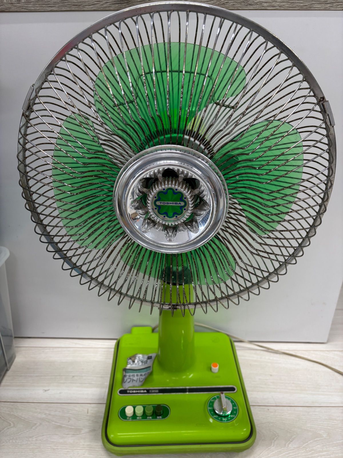 昭和レトロ TOSHIBA扇風機 H-30P40G - メルカリ