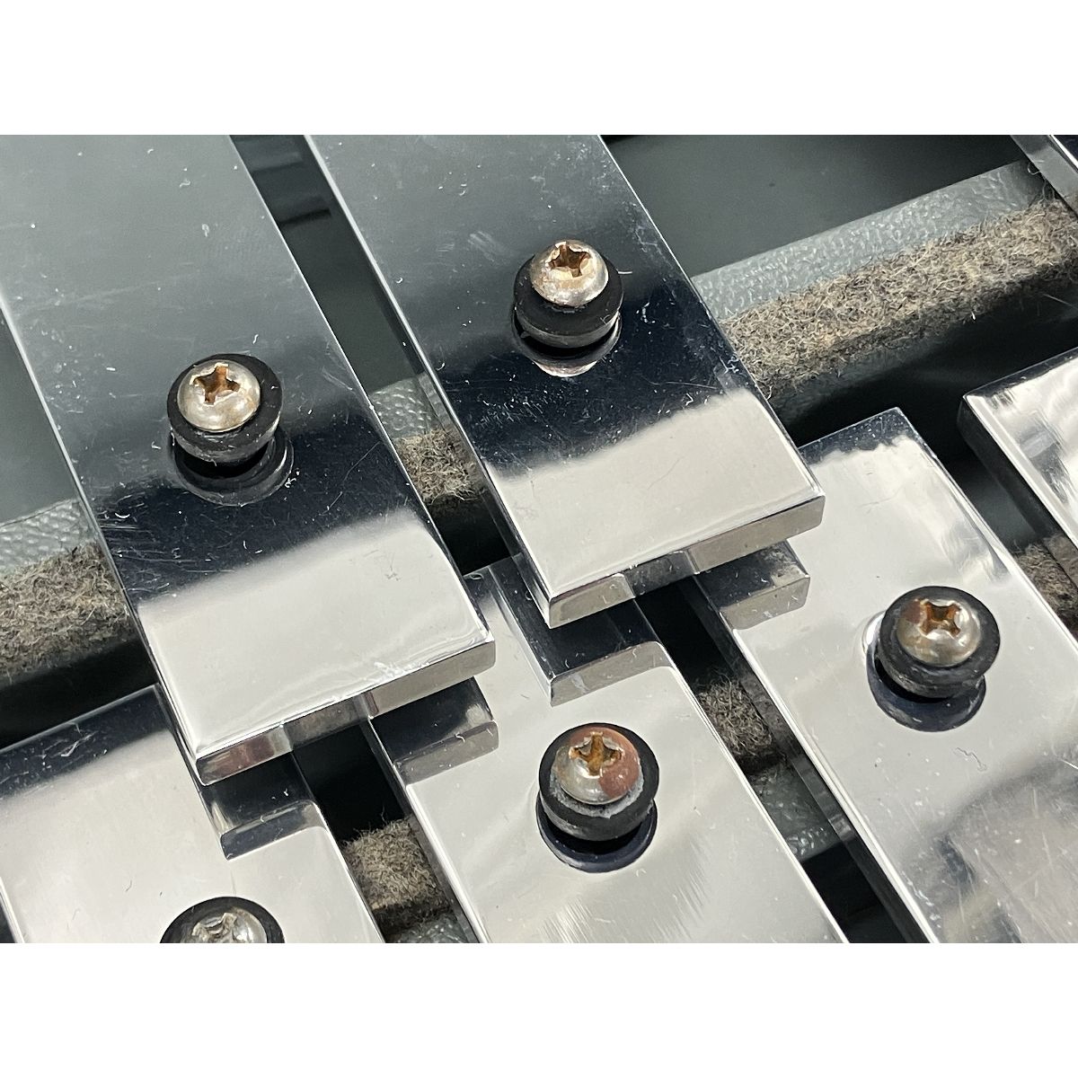 ハードケース内蔵型 楽器