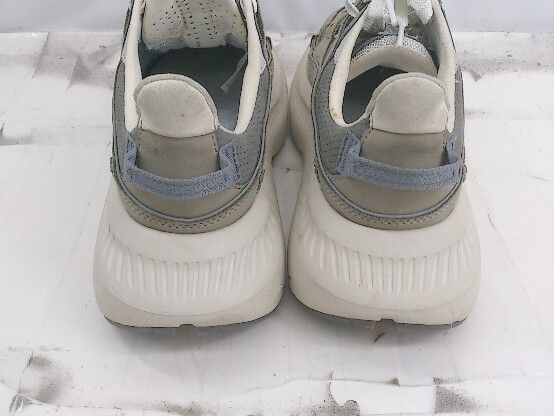 UGG アグ 厚底ヌバックメッシュスニーカー ベージュ系グレー系グレージュ UGG アグ 厚底ヌバックメッシュスニーカー ベージュ系グレー系グレージュ