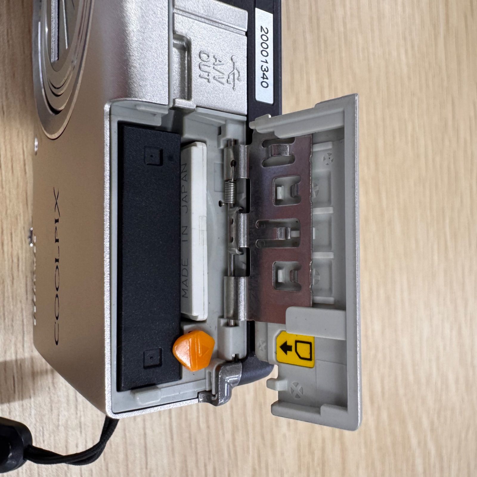  デジタルカメラ NIKON COOLPIX S 6200 SDカード付 コンパクトデジタルカメラ デジタルカメラ