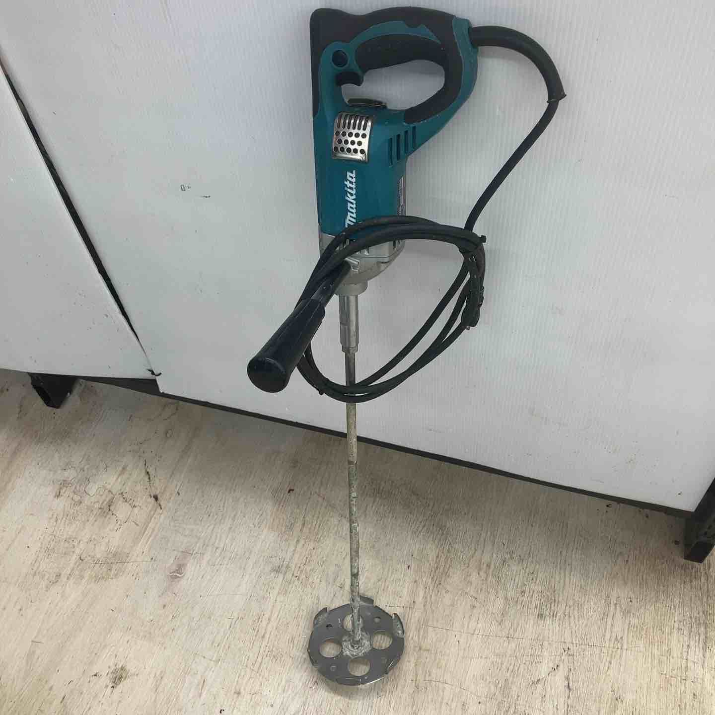 マキタ makita かくはん機 UT2204 川越店