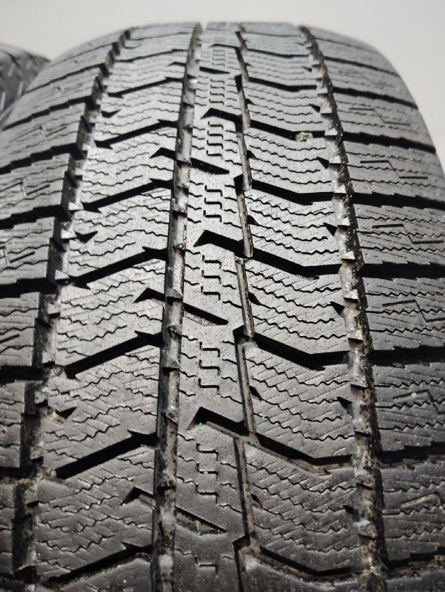 【走行短め】TOYO OBSERVE GIZ3 195/65R15 15インチ スタッドレス 4本 24年製 プリウス セレナ アイシス等　(KTB170)クレジットカード QRコード決済可能 走行短め】TOYO OBSERVE GIZ3 195/65R15 15インチ スタッドレス 4本 24
