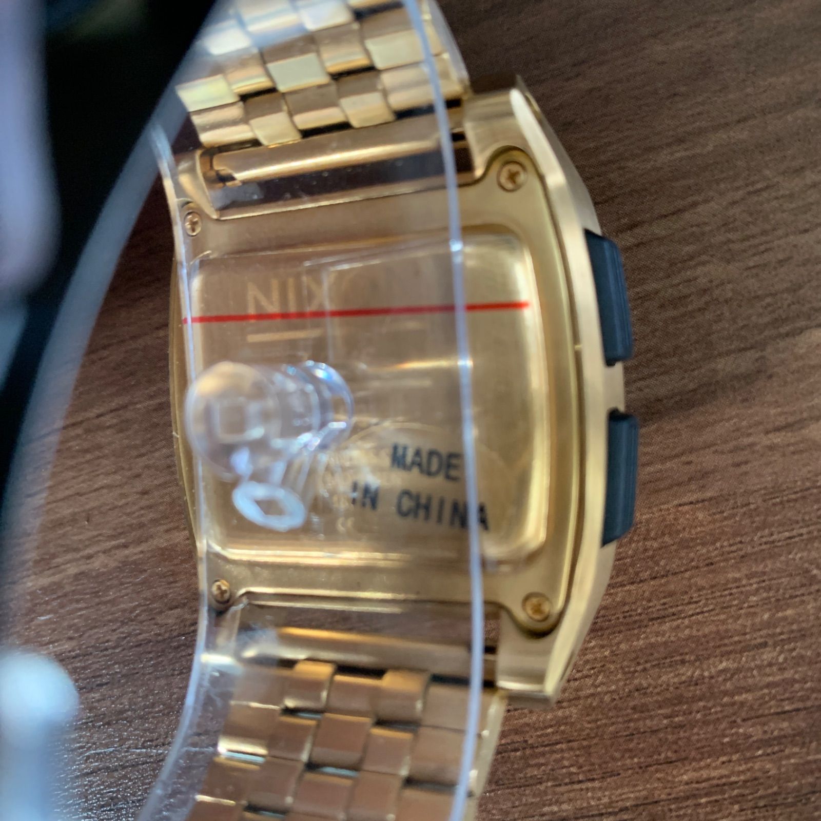 卓越 NIXON ニクソン デジタル腕時計 リ ラン ゴールド A158502-00