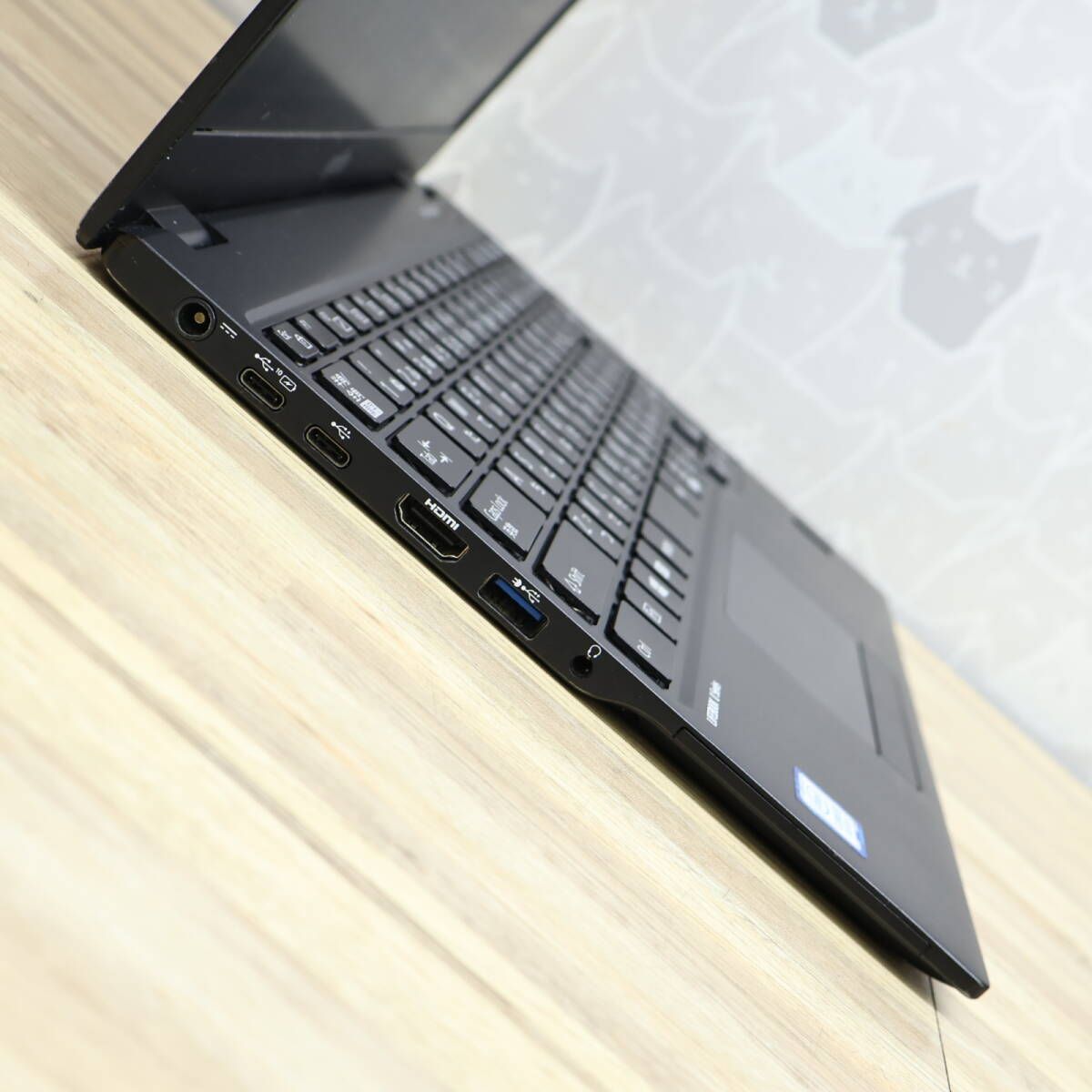 Amazon.co.jp: 【整備済み品】 富士通ノートパソコン LIFEBOOK A748／Win11／MS Office 2019  H&B／第8世代Core i5／8GBメモリ／SSD 256GB／Ｗebカメラ内蔵／DVD／NidiraのWi-Fi／中古パソコン (メモリ8GB  SSD:256GB) (整備済み品) : パソコン・周辺機器