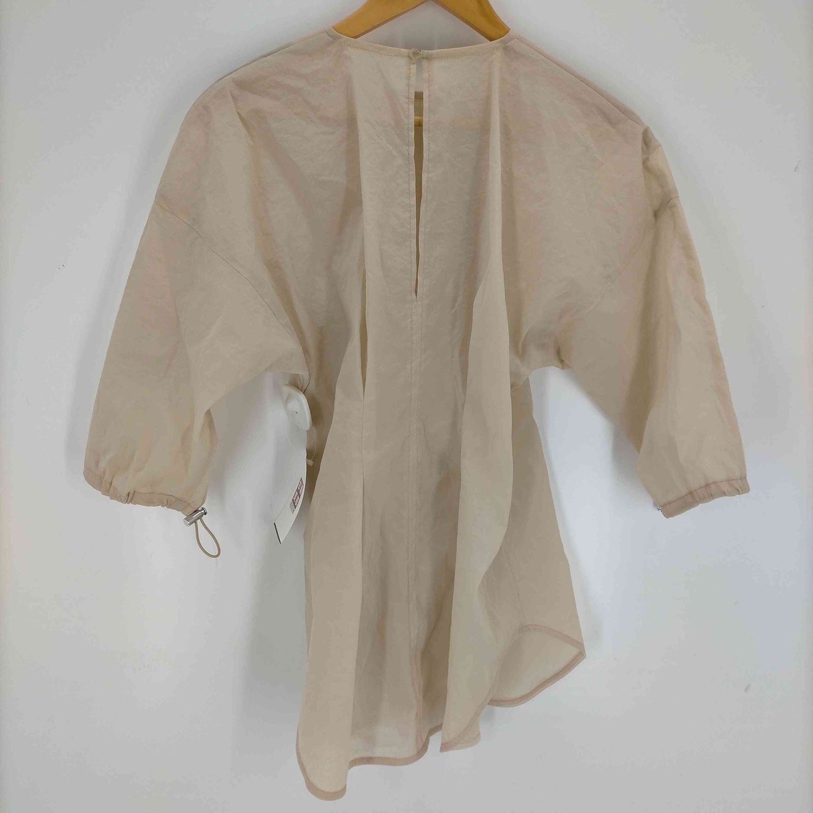 いま人気のアイテム リトルスージー Top Sleeves Drawstring Cut Sheer suzie little トップス