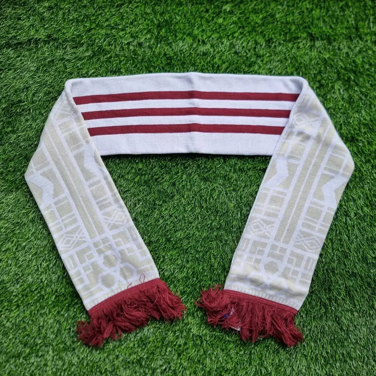 adidas アディダス