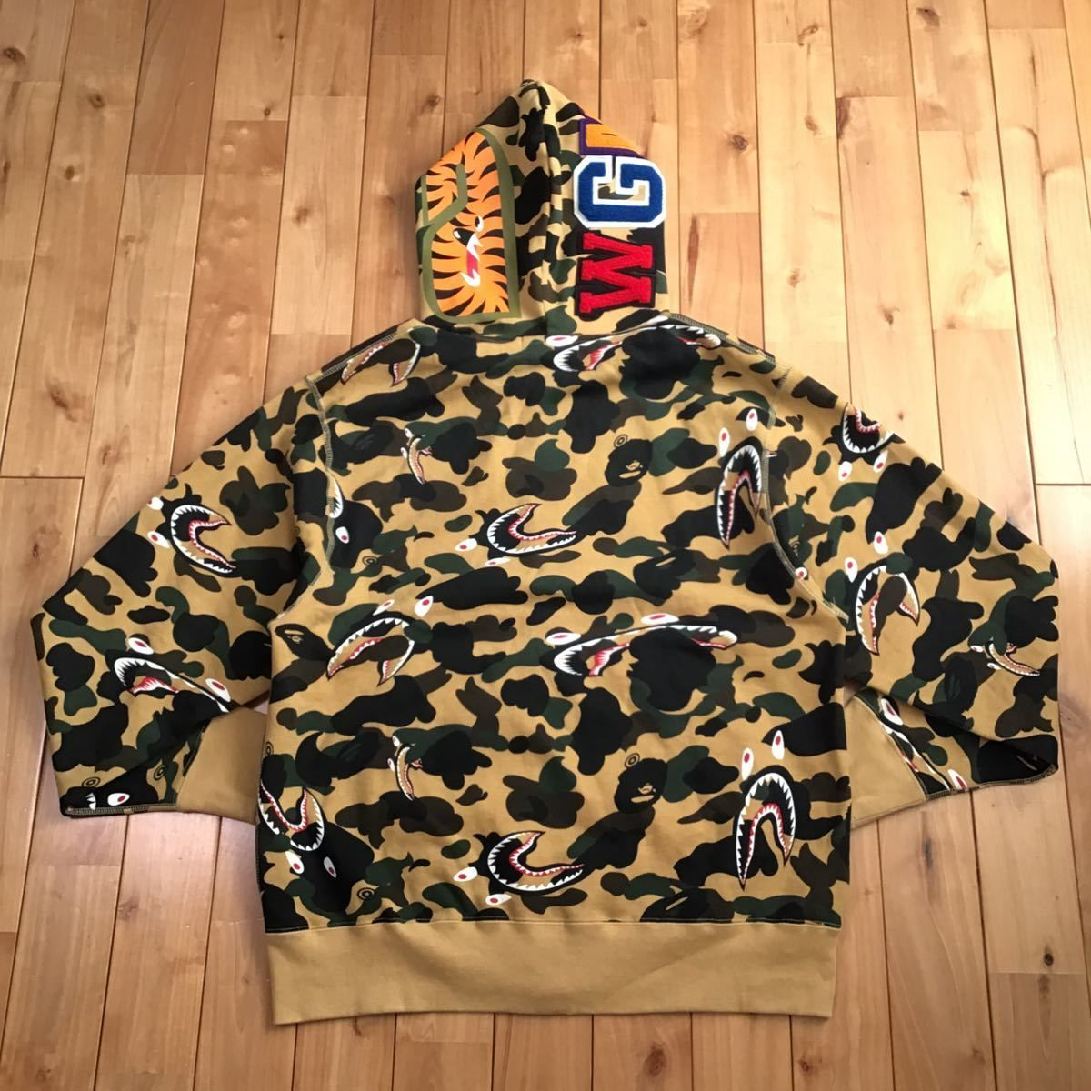 1st camo yellow シャーク パーカー Lサイズ shark full zip hoodie a 