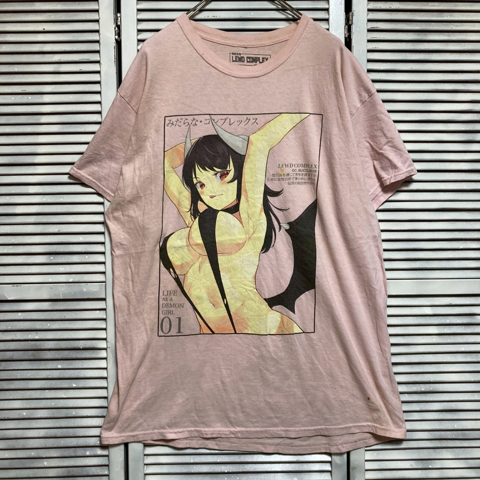 5T6216 LEWD COMPLEX プリントTシャツ 古着 t2407-4601_1.jpg