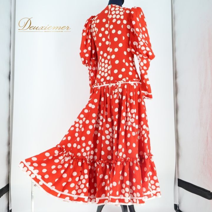 ドレス赤 水玉