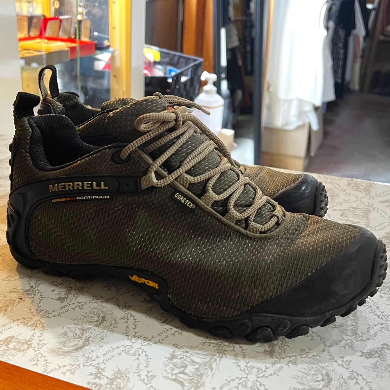 メレル　vibram　GORE-TEX