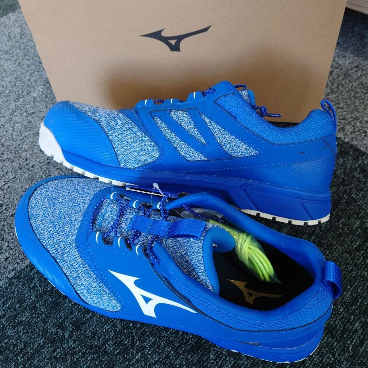 新品・消費税・送料込み！】MIZUNO オールマイティ 安全靴 ES31L