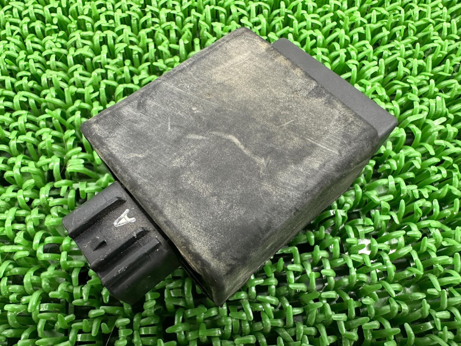 YB125SP イグナイター ヤマハ 純正 中古 バイク 部品 PCJLT CDI スパークユニット 機能的問題なし 品薄 車検 Genuine