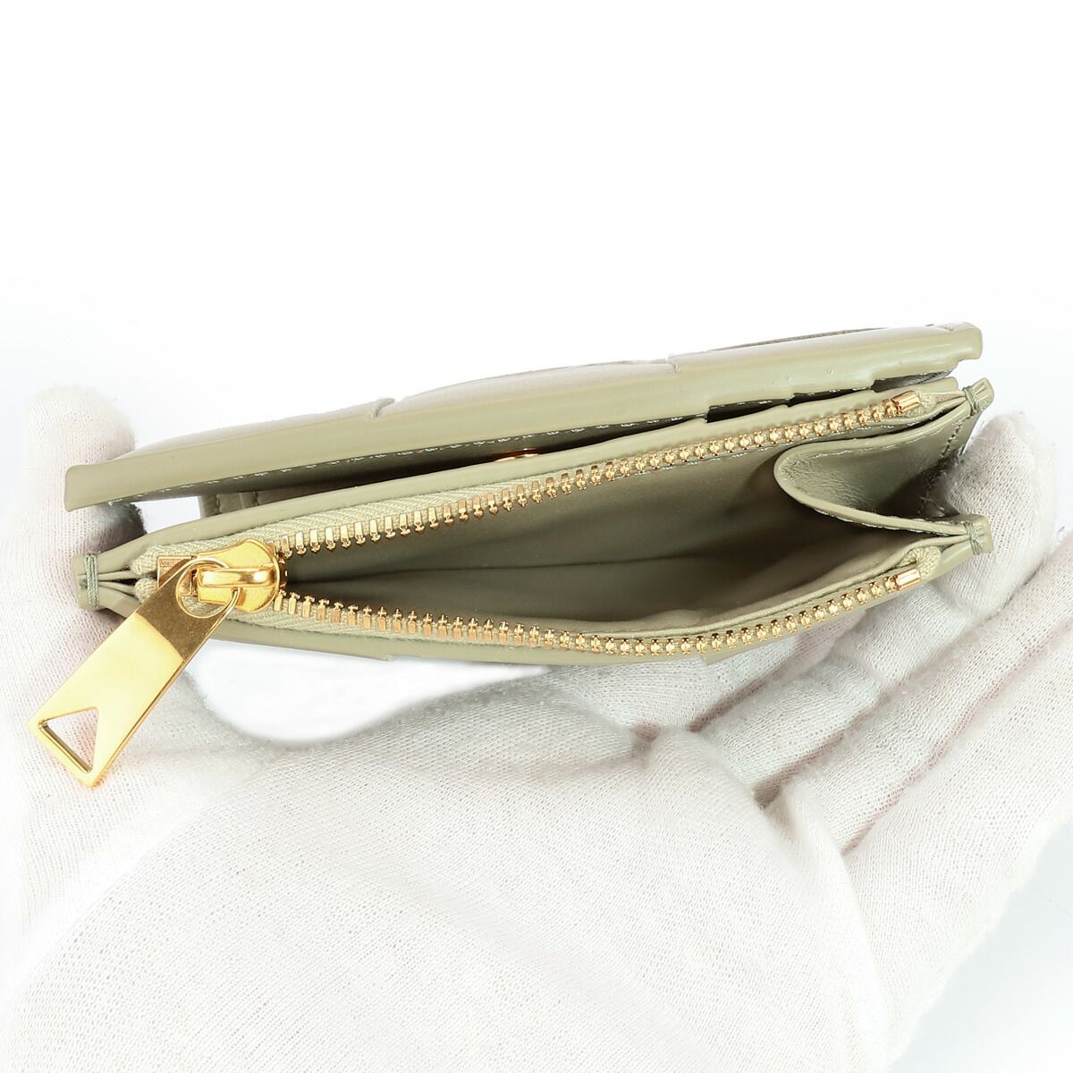 新品 ボッテガヴェネタ BOTTEGA VENETA 2つ折り財布 スモール カセット 