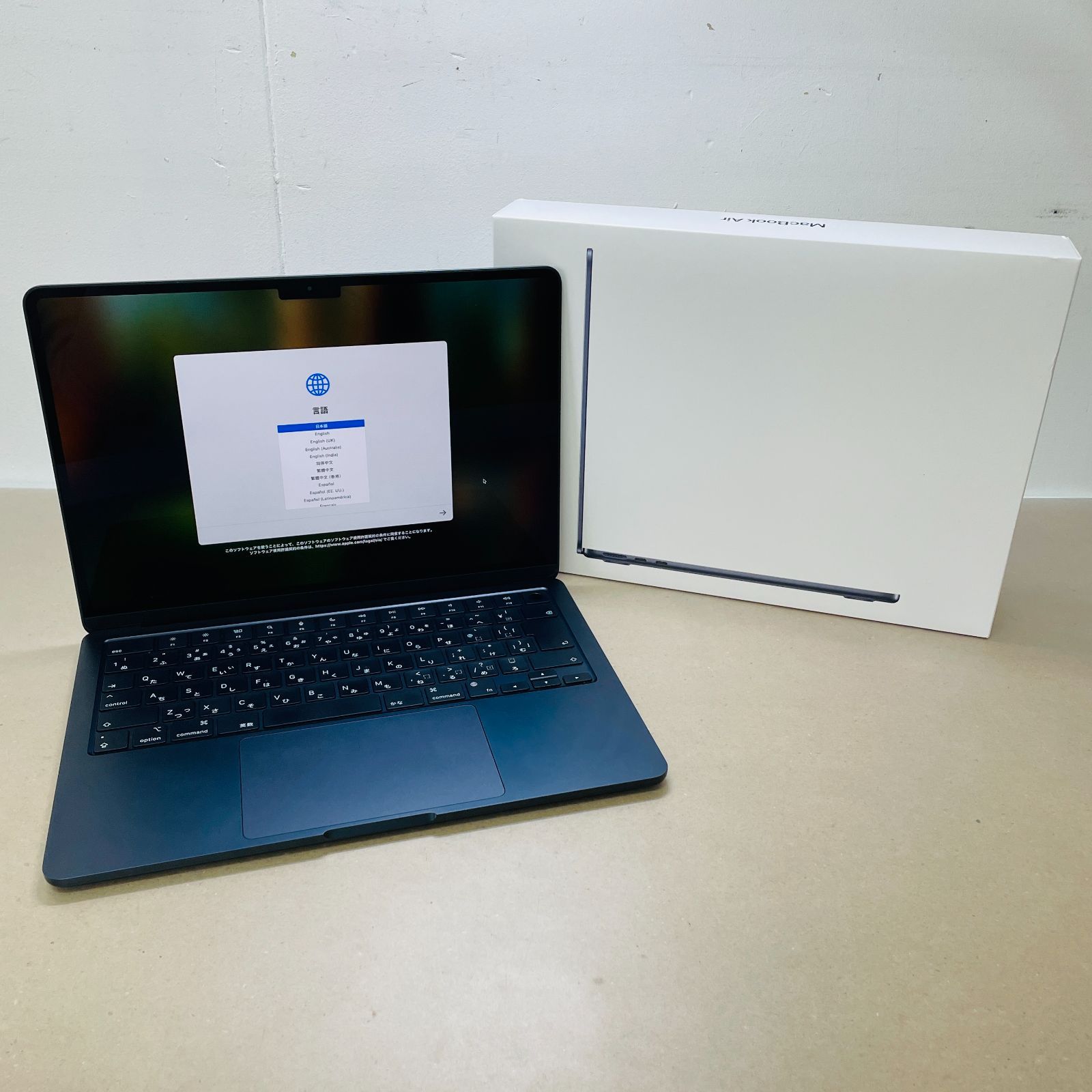 Air 13.6インチ