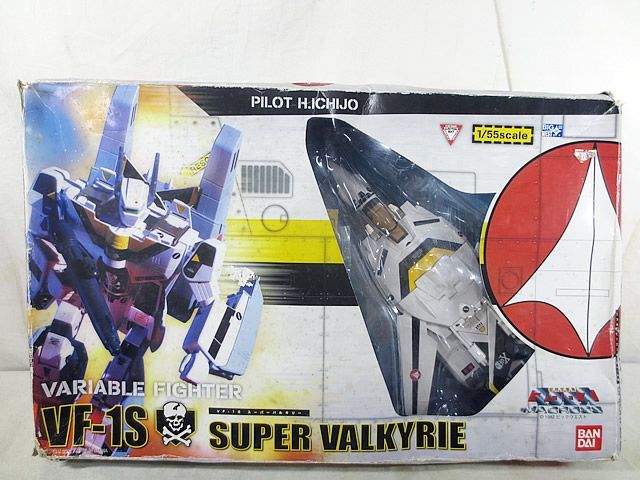 新品同様　バンダイ 超時空要塞マクロス VF-1S スーパーバルキリー