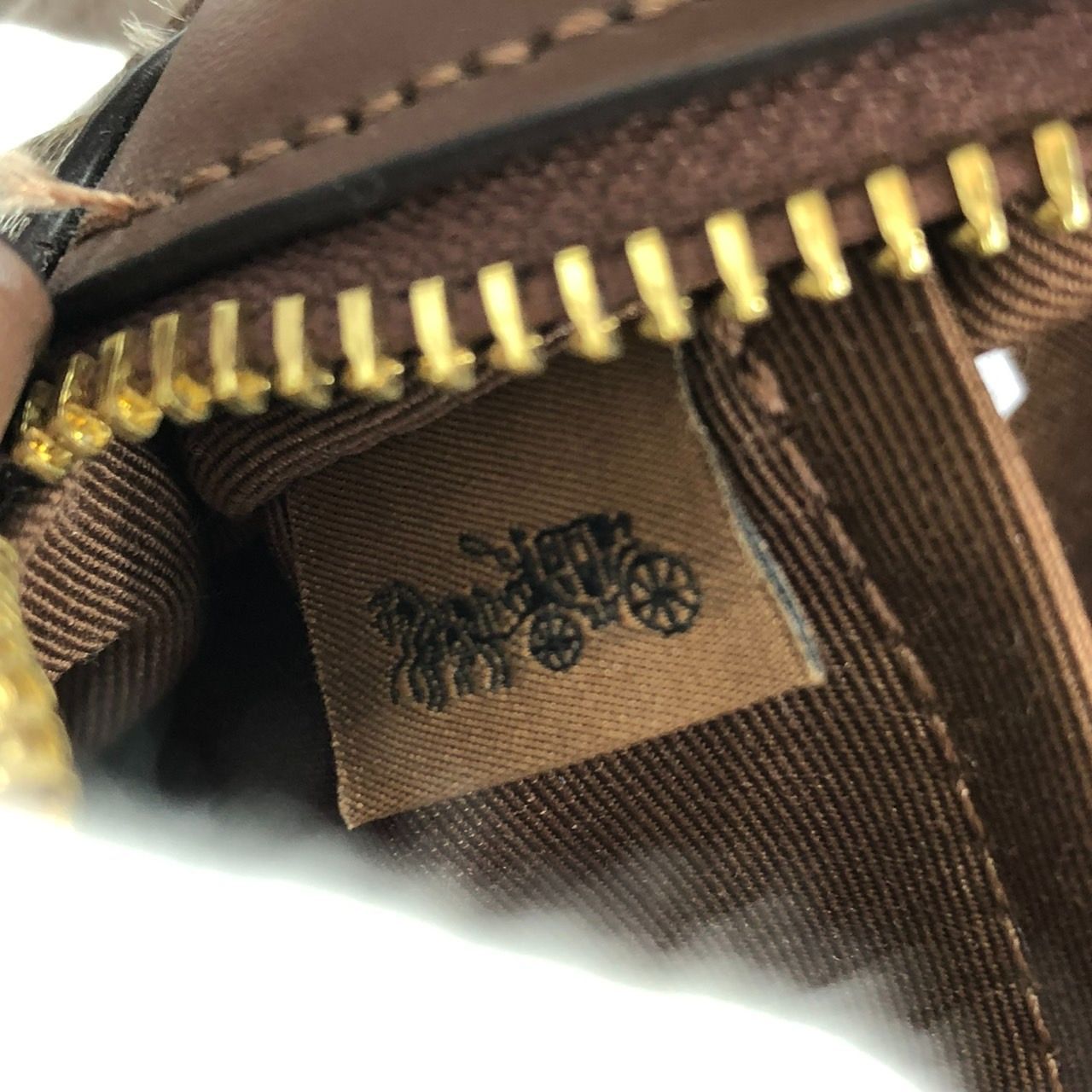 ショルダーバッグ