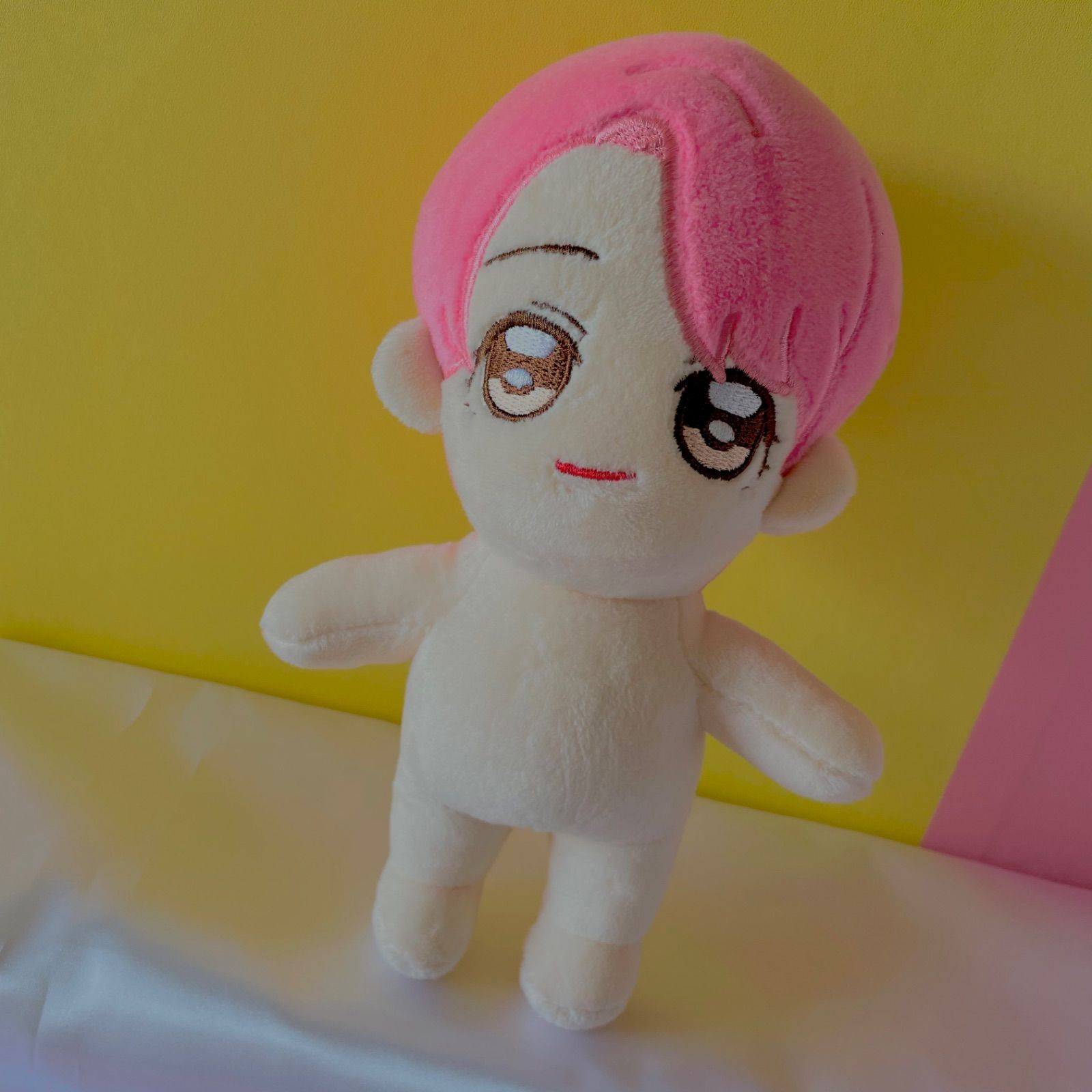 最新のデザイン BTS グク 20cmぬいぐるみ＋cooky着ぐるみのセット - メルカリ ぬいぐるみ