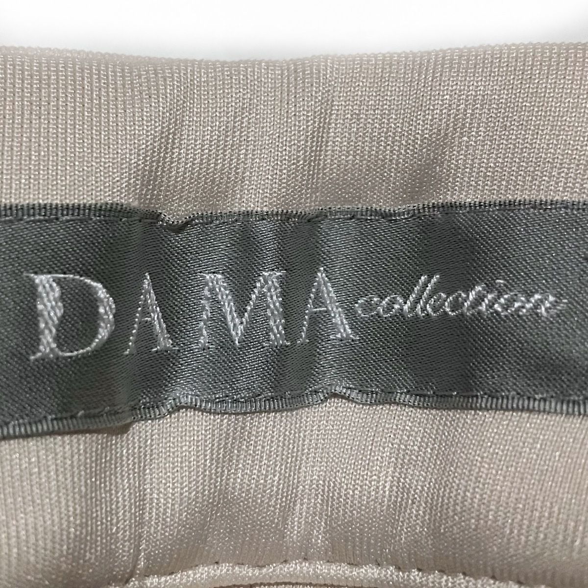 DAMAcollection(ダーマコレクション) パンツ サイズM レディース美品 - アイボリー クロップド(半端丈) - メルカリ