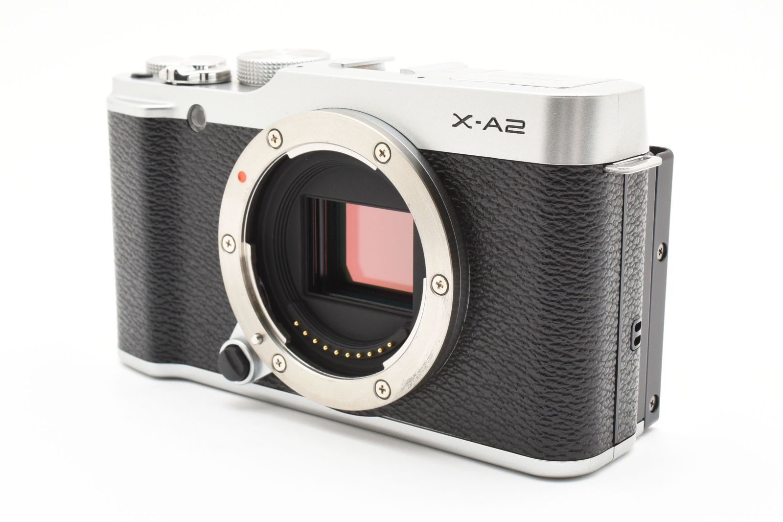良品 Fujifilm X-A2 シルバー バッテリーチャージャーセット No2