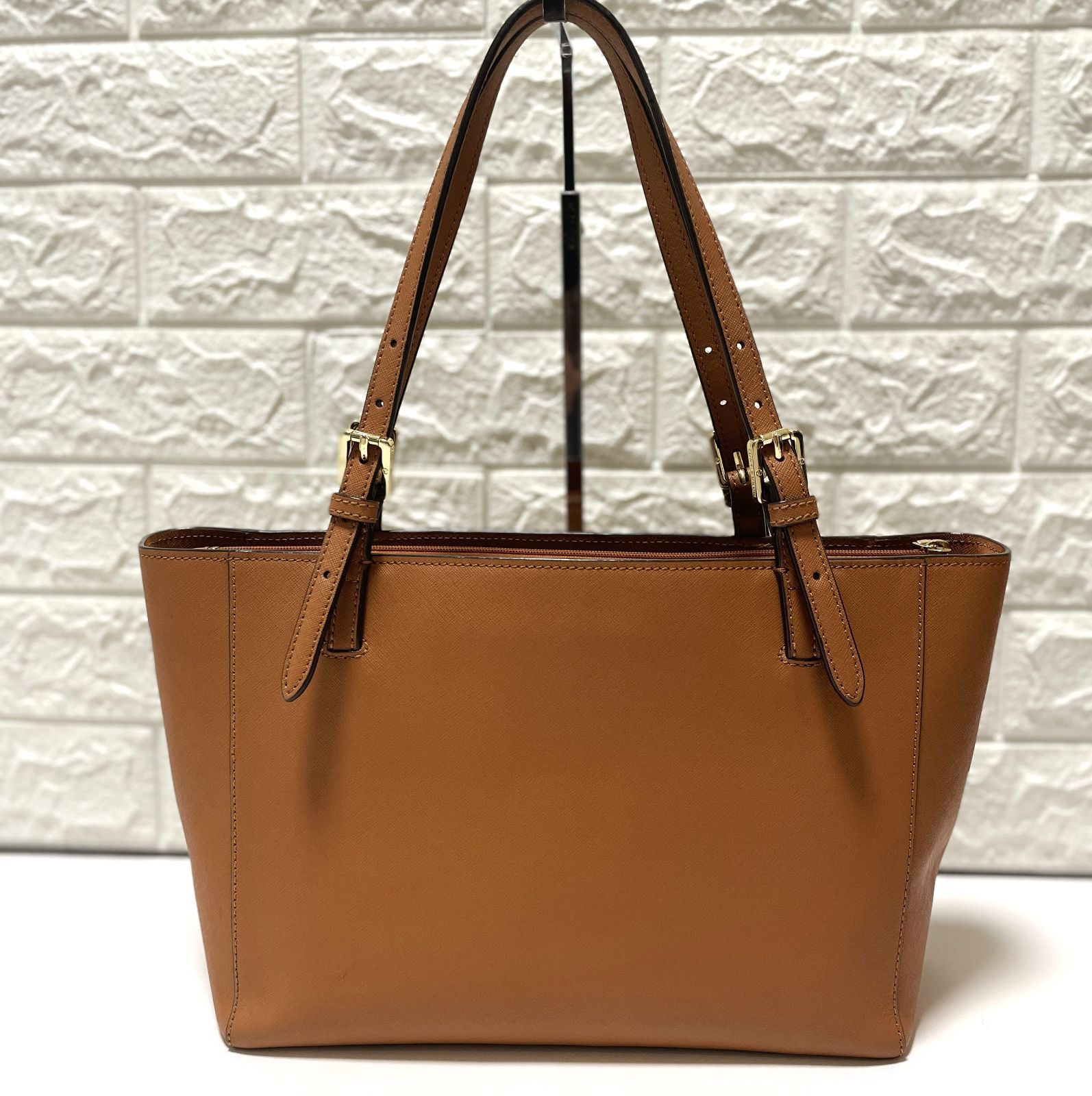 ☆TORY BURCH☆ トリーバーチ トートバッグ キャメル 肩掛け ゴールド