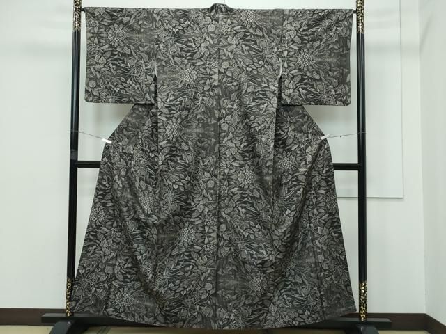 平和屋本店□希少 本場大島紬 吉三郎 吉織物謹製 割込絣織 新古典絣 泥