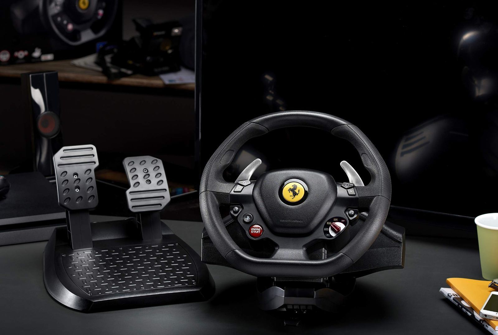 【国内正規品】Thrustmaster スラストマスター T80 Ferrari 488 GTB Edition ステアリングホイール(PS5/PS4/PC)