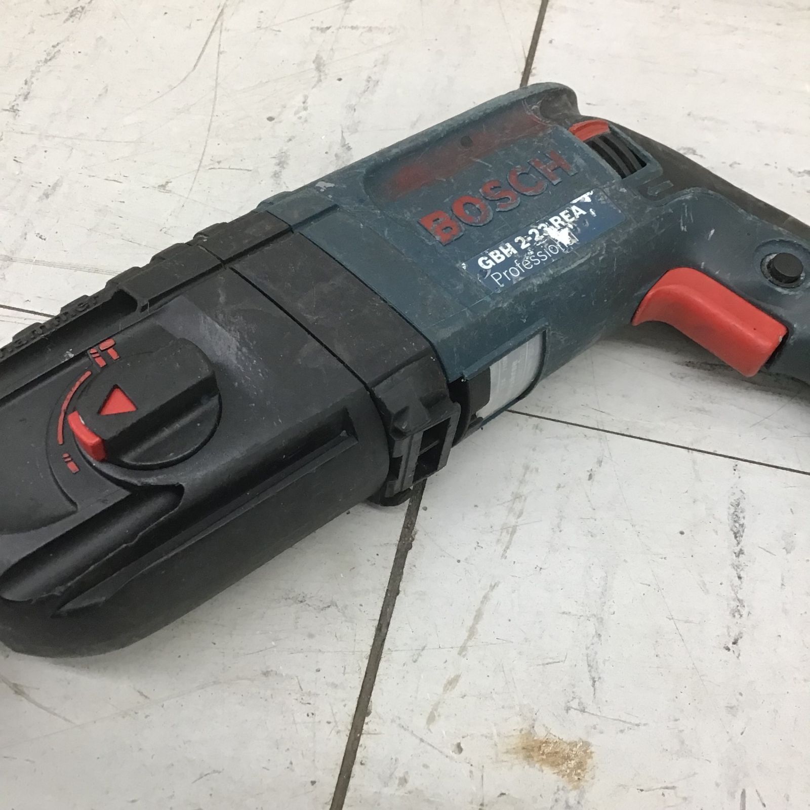 現状品】 ボッシュ/BOSCH ハンマドリル GBH2-23RE 【鴻巣店】 - メルカリ