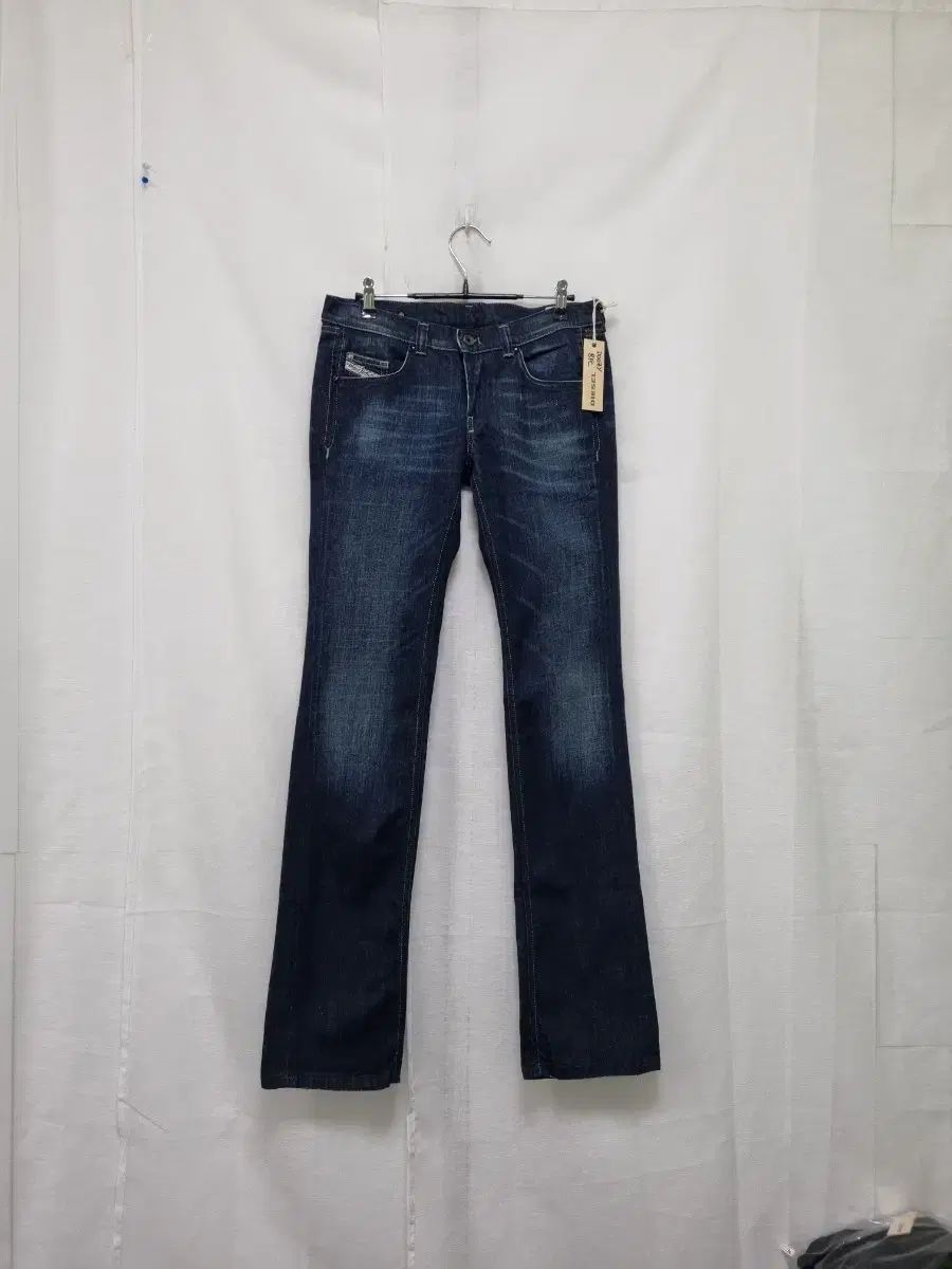 新品！DIESEL ウルトラソフトデニム　ブラック　28インチ 新品！DIESEL ウルトラソフトデニム ブラック 28インチ