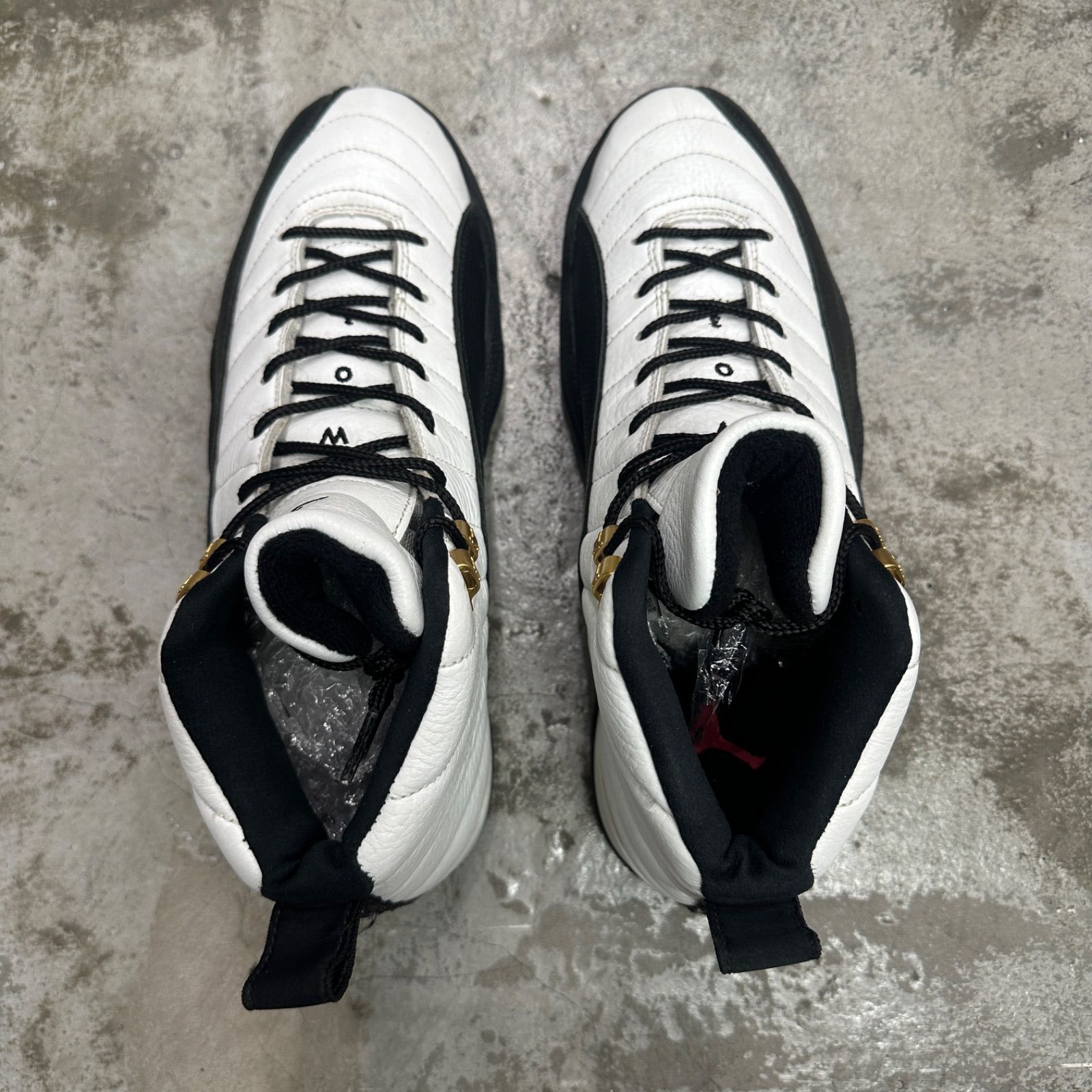 Air Jordan 12 タクシー　ホワイト/ブラック　27.5 台湾製 12月14日発売予定】 ナイキ エアジョーダン 12 レトロ ホワイト