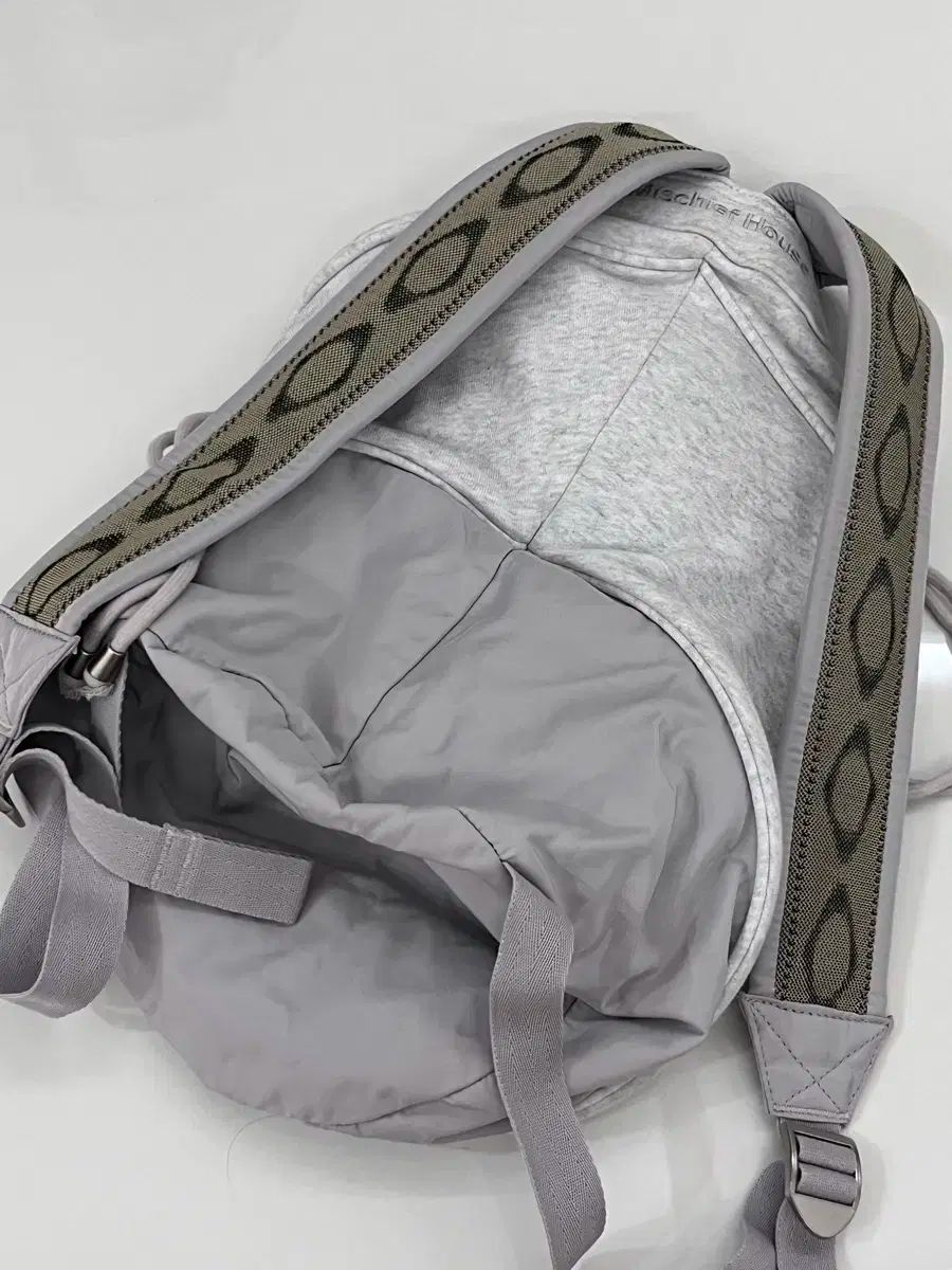 MSCHF(ミスチーフ) ドローストリングバッグ ダッフルバッグ MSCHF(ミスチーフ) ドローストリングバッグ ダッフルバッグ