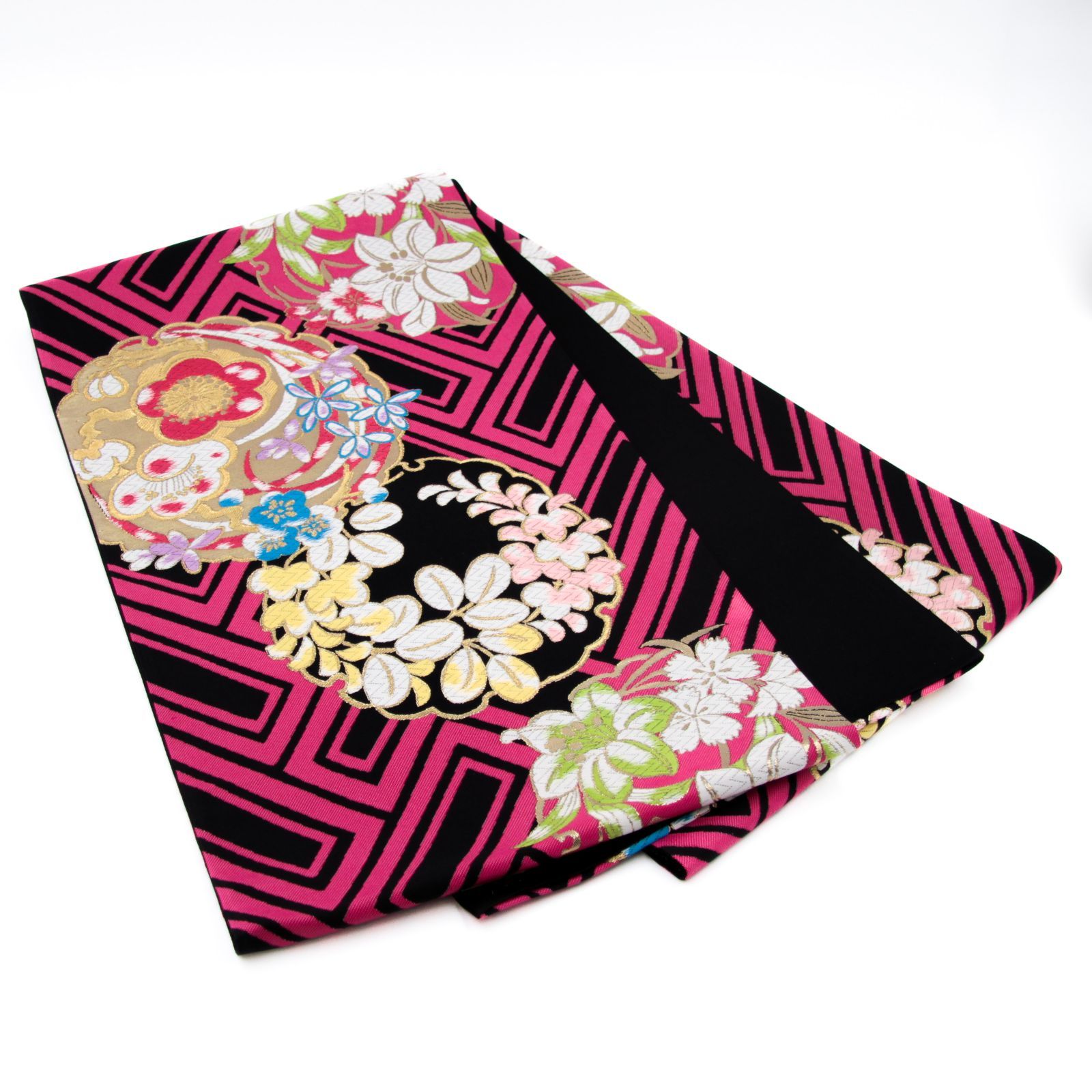 振袖　金駒刺繍　紗綾形地紋　菊花　松竹梅　霞　成人式　着物　083a p 振袖 金駒刺繍 紗綾形地紋 菊花 松竹梅 霞 成人式 着物 083a p