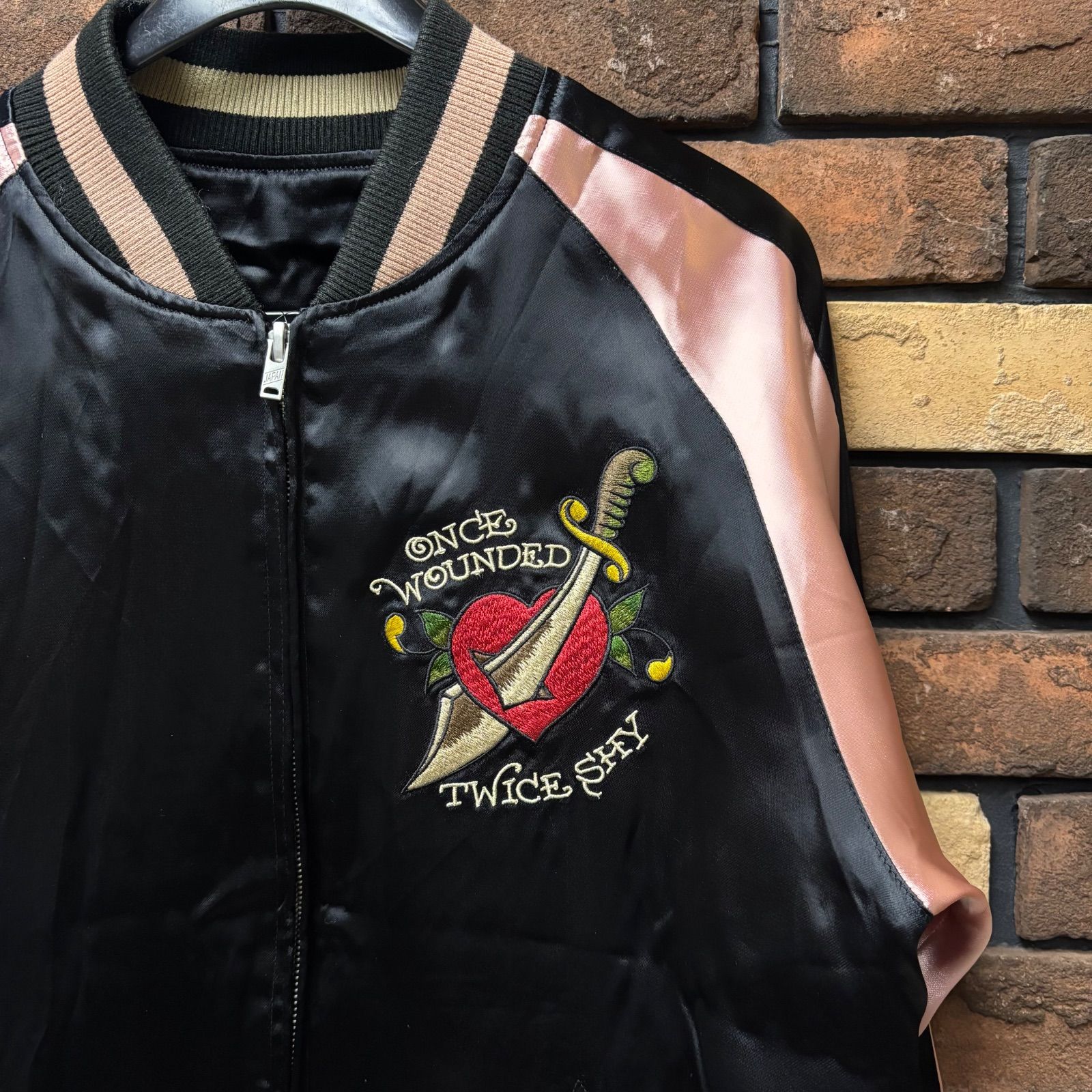 F590 L エドハーディー スカル刺繍 ショート丈 ブルゾン レディース Ed Hardy リバーシブル刺繍スカジャン】LOVEKILL エド